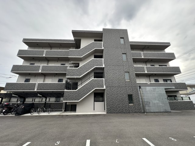 香川県高松市松縄町（マンション）の賃貸物件106の外観
