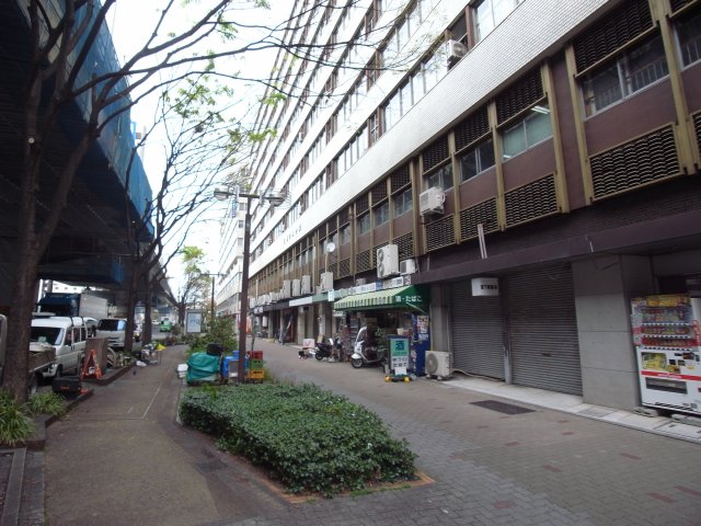 国際センター駅より徒歩3分 築58年6ヶ月 9階建の賃貸物件