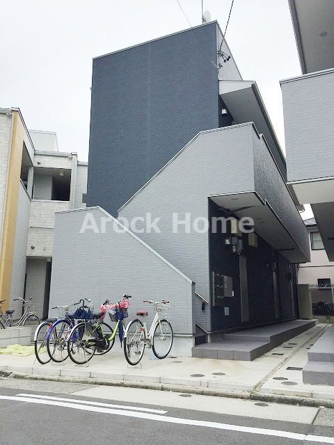 岩塚駅より徒歩9分 築9年5ヶ月 2階建の賃貸物件