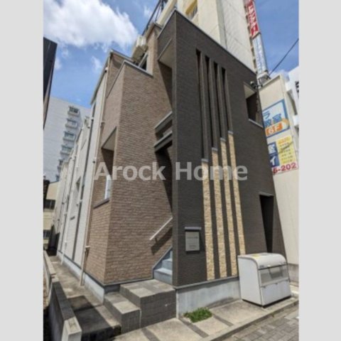上飯田駅より徒歩1分 築8年5ヶ月 2階建の賃貸物件