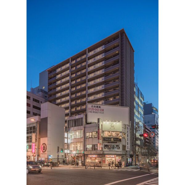 北新地駅より徒歩6分 築8年5ヶ月 15階建の賃貸物件