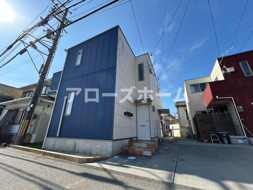 明石駅よりバス21分 徒歩3分 築16年8ヶ月 2階建の賃貸物件