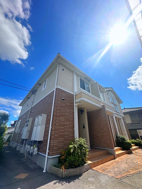 金剛駅より徒歩19分 築16年11ヶ月 2階建の賃貸物件