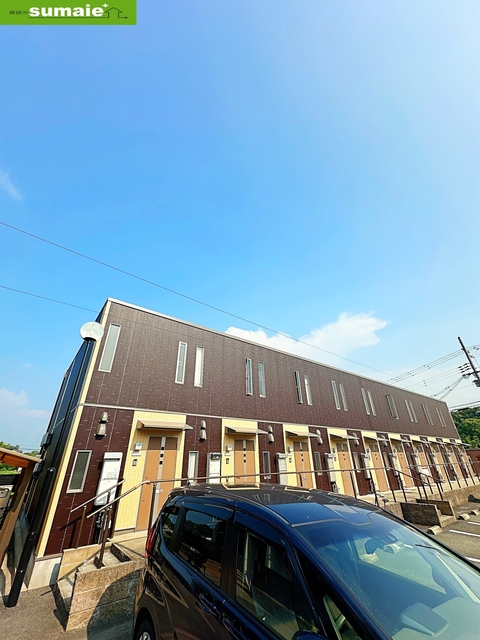 竈山駅より徒歩15分 築19年3ヶ月 2階建の賃貸物件