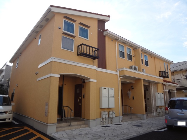 高尾駅より徒歩4分 築13年4ヶ月 2階建の賃貸物件