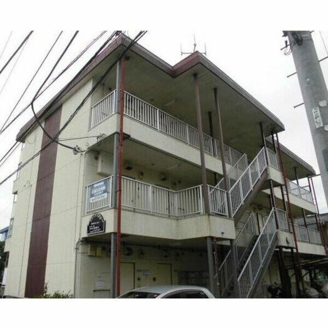 河辺駅より徒歩15分 築32年5ヶ月 3階建の賃貸物件