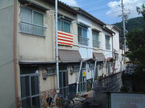 恩智駅より徒歩16分 築36年4ヶ月 2階建の賃貸物件