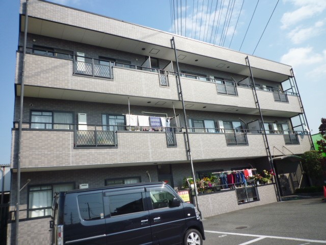 志紀駅より徒歩9分 築26年 3階建の賃貸物件