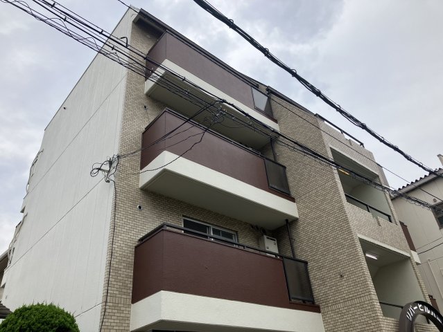 久宝寺口駅より徒歩2分 築37年8ヶ月 4階建の賃貸物件