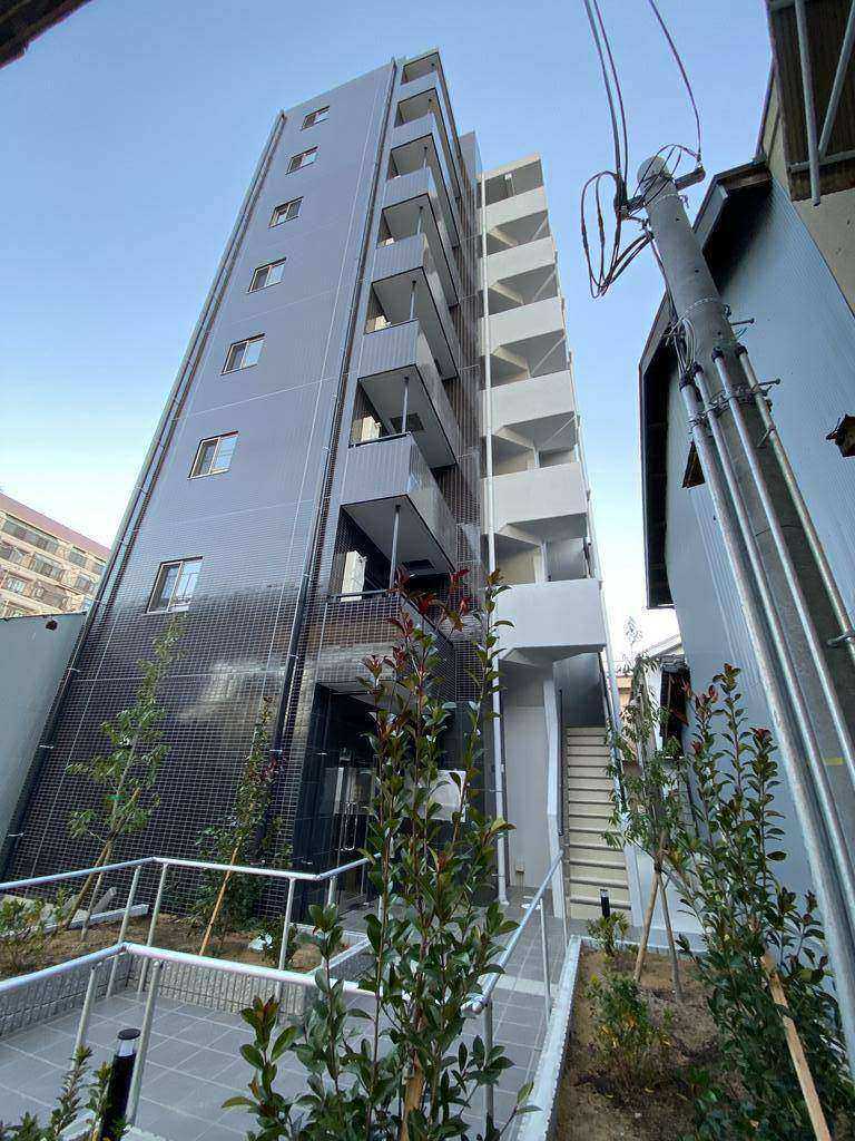 近鉄八尾駅より徒歩10分 築4年5ヶ月 8階建の賃貸物件