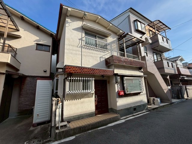 河内山本駅より徒歩10分 築38年11ヶ月 2階建の賃貸物件