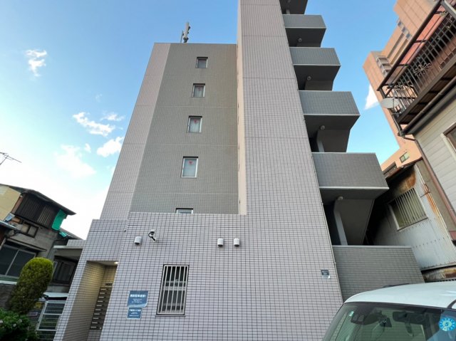 天王寺駅より徒歩7分 築23年1ヶ月 6階建の賃貸物件
