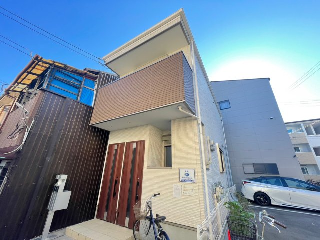 西天下茶屋駅より徒歩3分 築7年1ヶ月 2階建の賃貸物件