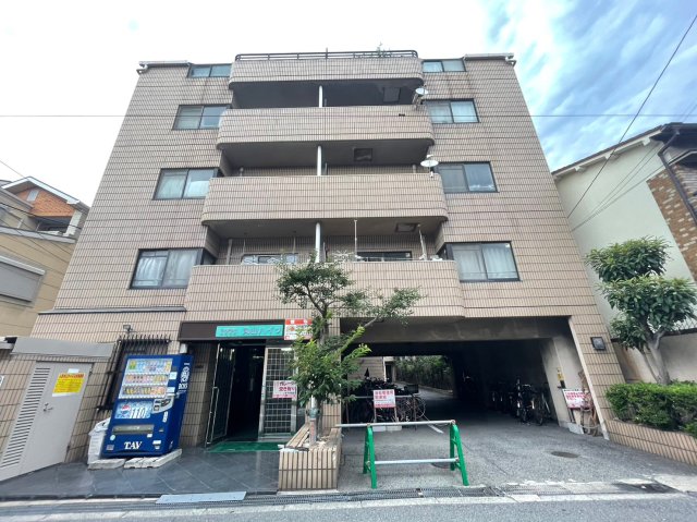 天下茶屋駅より徒歩8分 築32年 7階建の賃貸物件