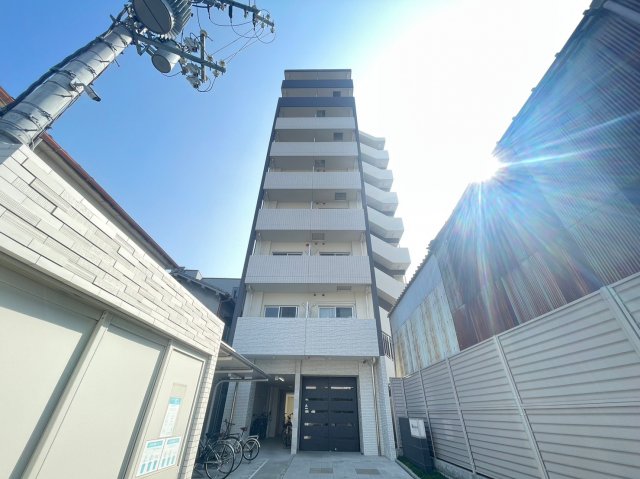 今宮駅より徒歩5分 築8年 9階建の賃貸物件
