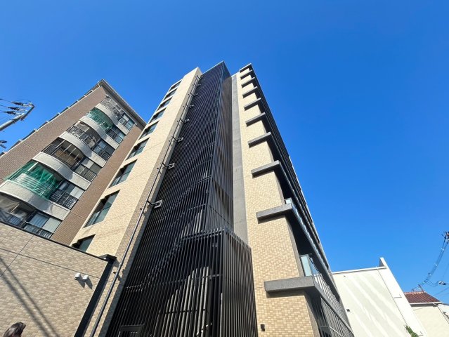 花園町駅より徒歩6分 築1年4ヶ月 10階建の賃貸物件