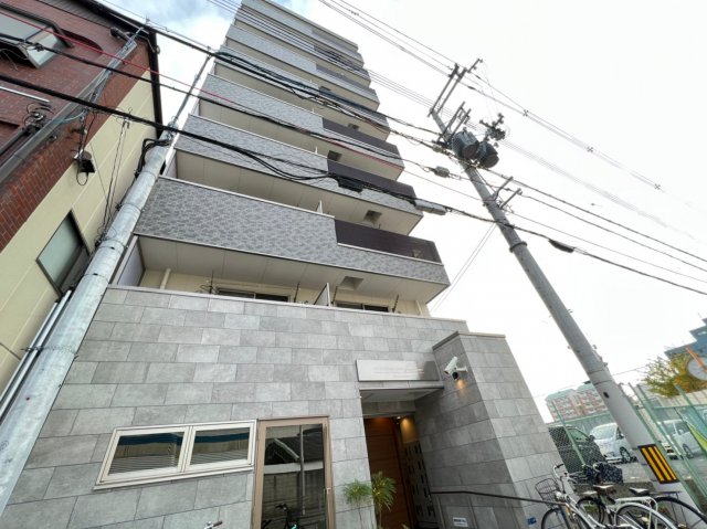 今宮駅より徒歩7分 築5年9ヶ月 9階建の賃貸物件