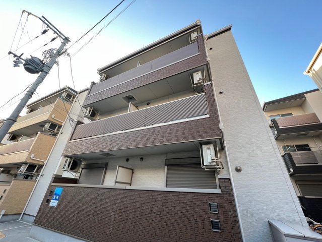 北加賀屋駅より徒歩8分 築9年3ヶ月 3階建の賃貸物件