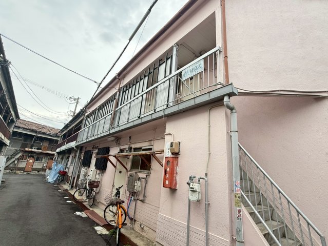 岸里駅より徒歩4分 築57年 2階建の賃貸物件