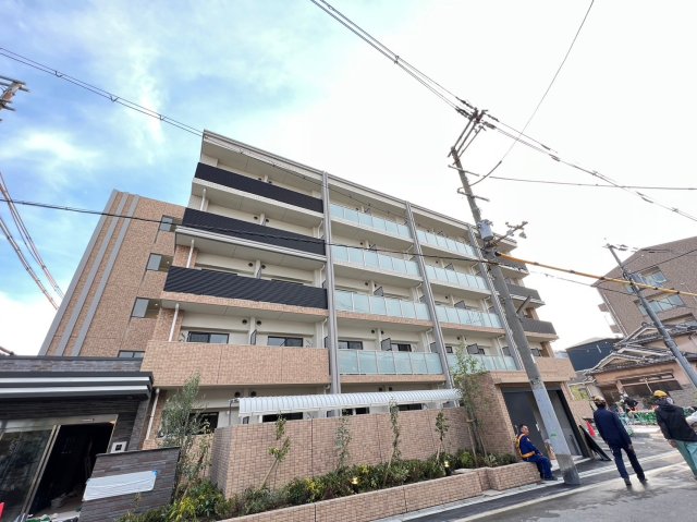 玉出駅より徒歩4分 築2年6ヶ月 5階建の賃貸物件