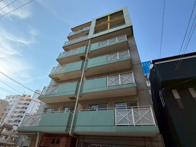 岸里玉出駅より徒歩4分 築32年8ヶ月 7階建の賃貸物件