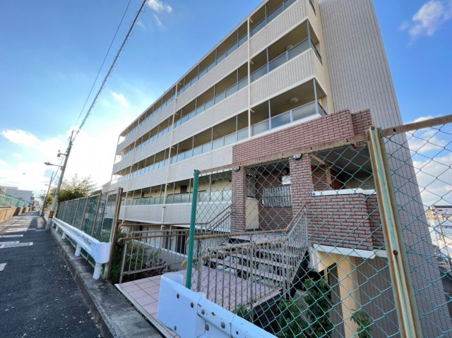 阿倍野駅より徒歩8分 築18年3ヶ月 7階建の賃貸物件