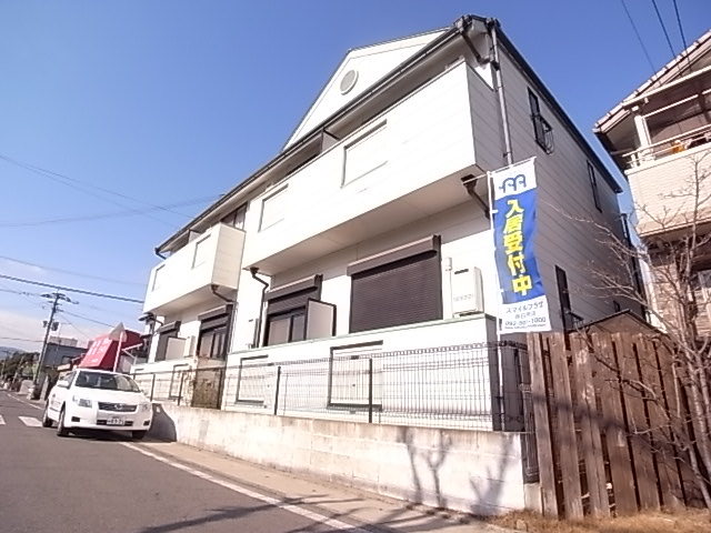 クイーンライフ女学院前の賃貸物件
