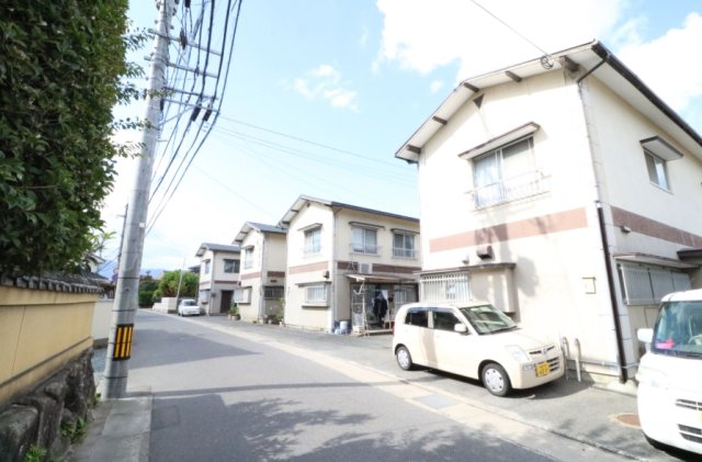 博多南駅より徒歩29分 築50年1ヶ月 2階建の賃貸物件