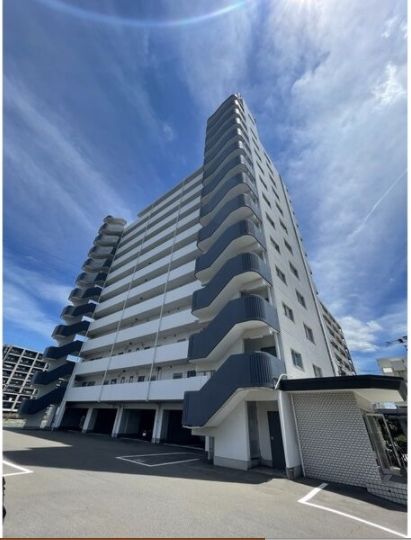 井尻駅より徒歩9分 築38年11ヶ月 12階建の賃貸物件