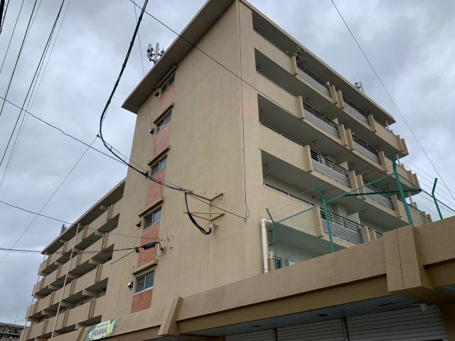 井尻駅より徒歩22分 築49年6ヶ月 6階建の賃貸物件