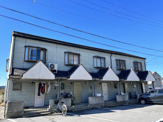 近江長岡駅より徒歩40分 築30年8ヶ月 2階建の賃貸物件