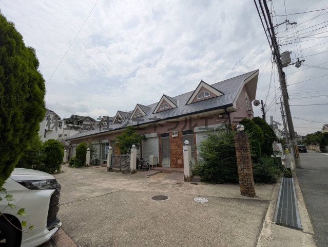 星田駅より徒歩7分 築27年6ヶ月 2階建の賃貸物件