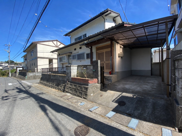 呉駅よりバス90分 徒歩19分 築51年2ヶ月 2階建の賃貸物件