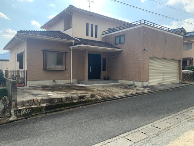 長楽寺駅より徒歩11分 築31年5ヶ月 2階建の賃貸物件