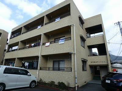 上安駅より徒歩5分 築40年11ヶ月 3階建の賃貸物件