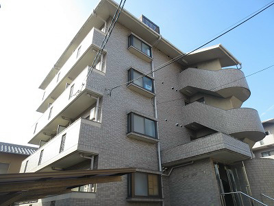 安芸長束駅より徒歩11分 築34年4ヶ月 4階建の賃貸物件