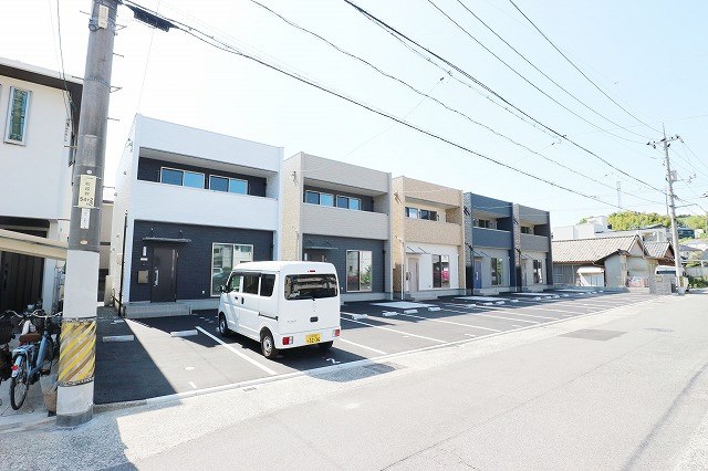 向洋駅より徒歩17分 新築 2階建の賃貸物件