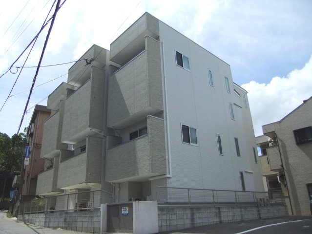 香椎神宮駅より徒歩8分 築10年7ヶ月 2階建の賃貸物件