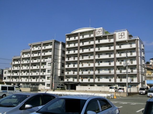 須恵中央駅よりバス13分 徒歩2分 築20年6ヶ月 7階建の賃貸物件