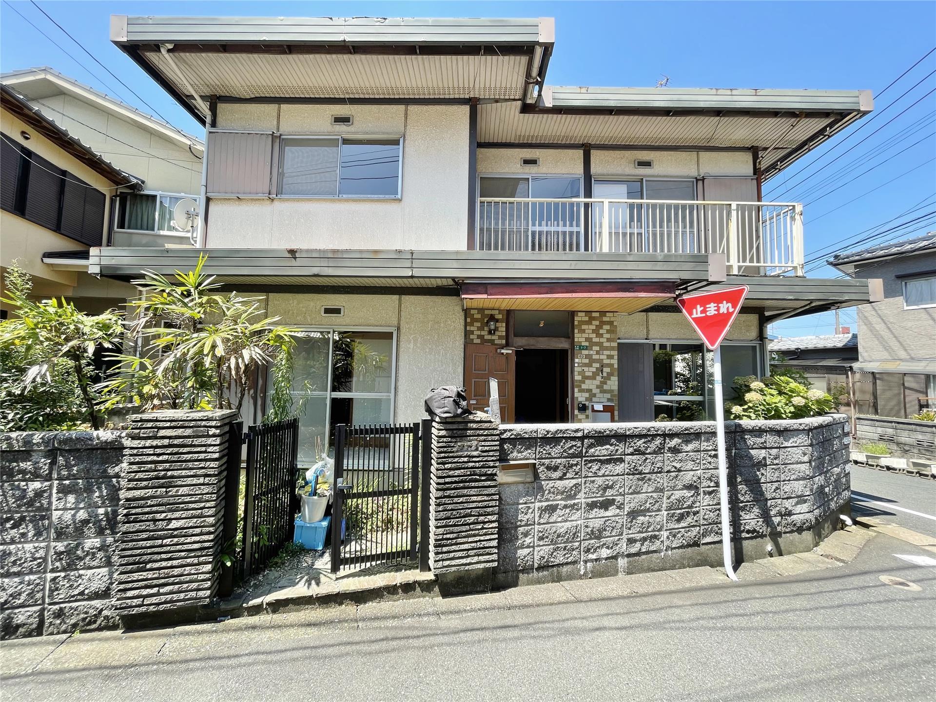 門司駅よりバス6分 徒歩3分 築50年10ヶ月 2階建の賃貸物件