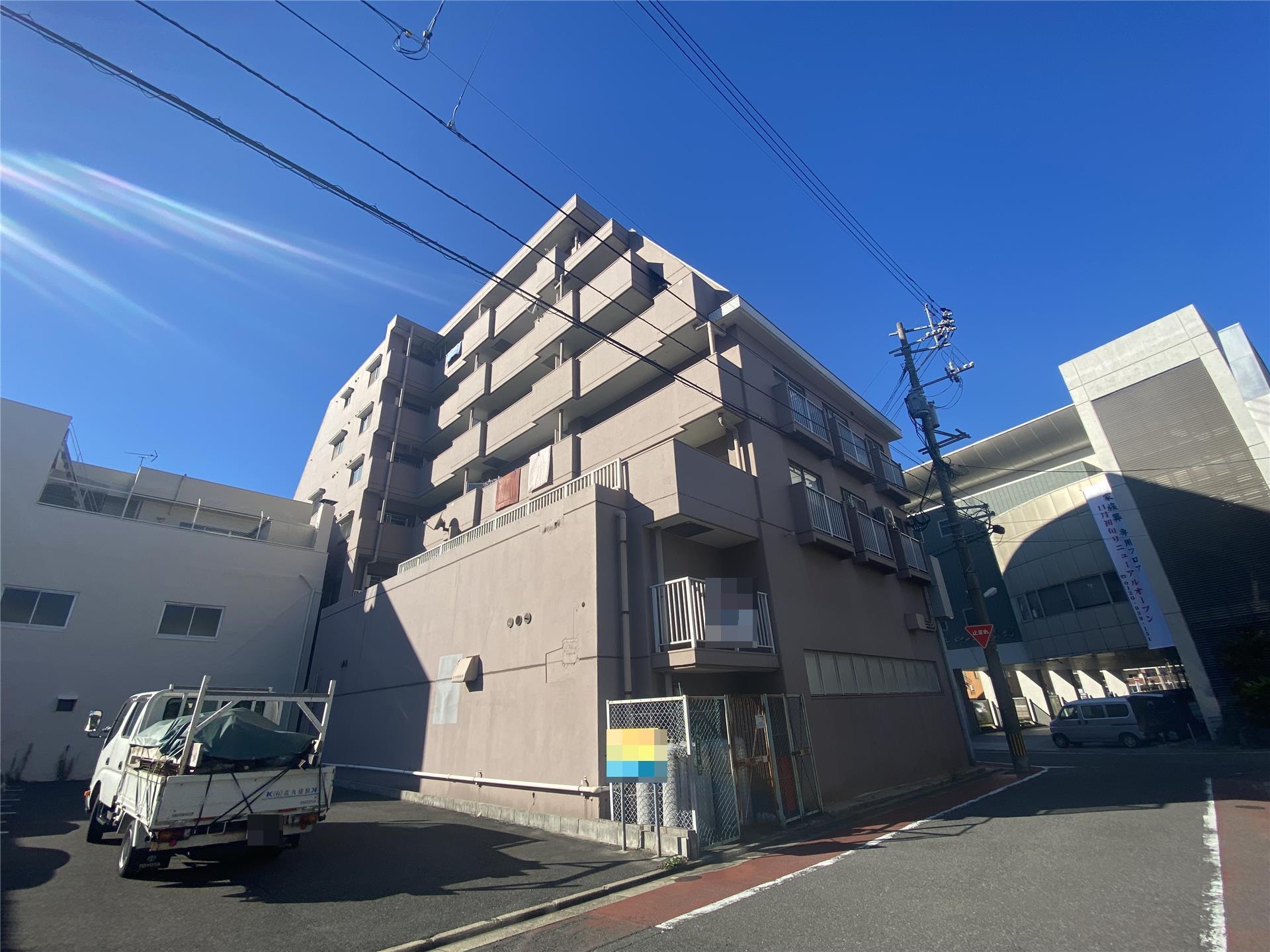 ディアライフ中央の外観