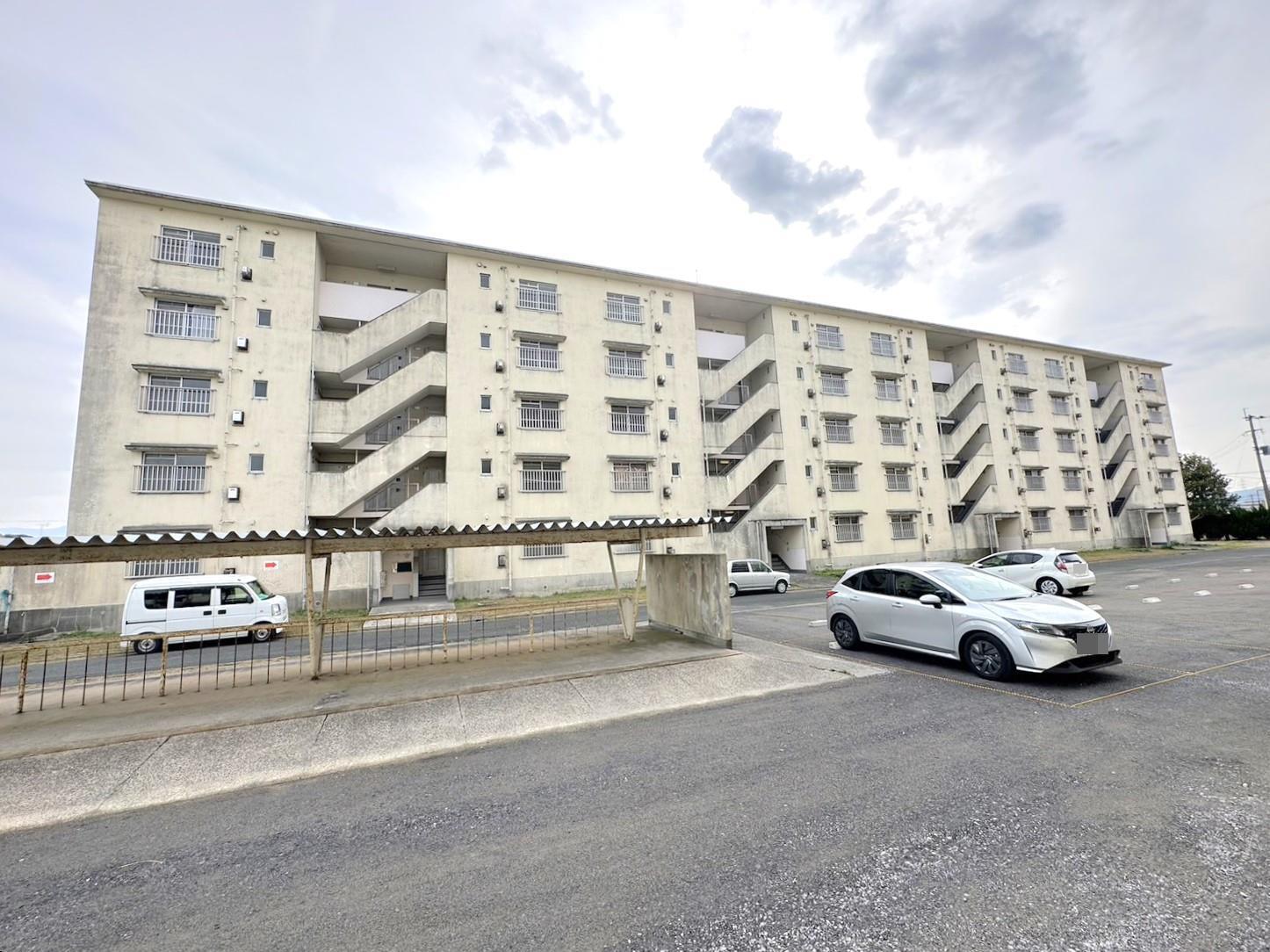 鞍手駅より徒歩12分 築43年1ヶ月 5階建の賃貸物件