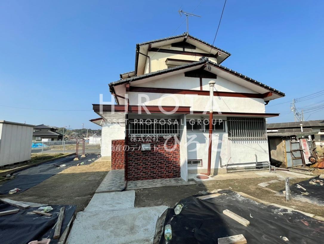 小竹駅より徒歩6分 築53年2ヶ月 2階建の賃貸物件