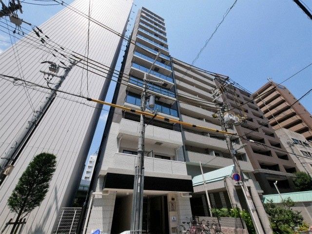エグゼ堺筋本町の外観