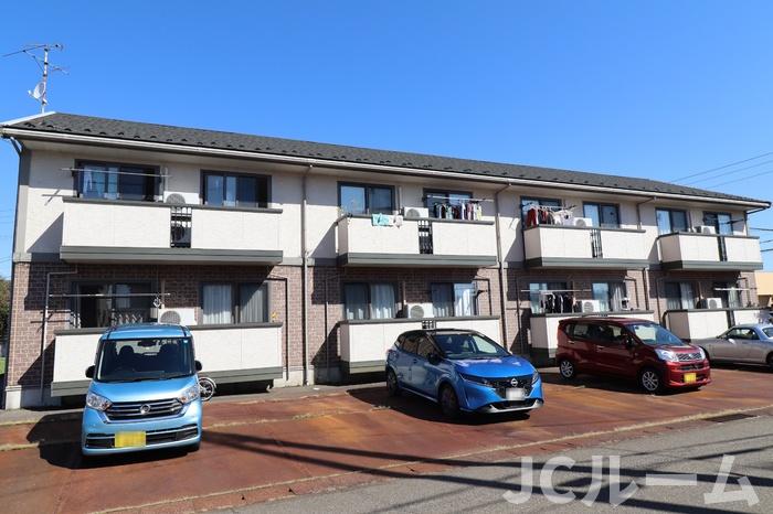 春日山駅よりバス6分 徒歩5分 築24年7ヶ月 2階建の賃貸物件