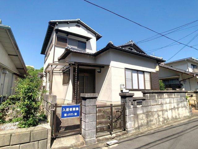 日根野駅より徒歩13分 築41年9ヶ月 2階建の賃貸物件