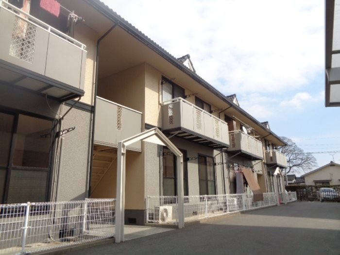 高島駅より徒歩13分 築32年 2階建の賃貸物件