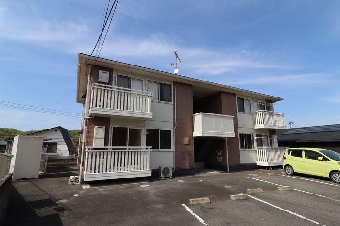 備前三門駅より徒歩20分 築19年11ヶ月 2階建の賃貸物件
