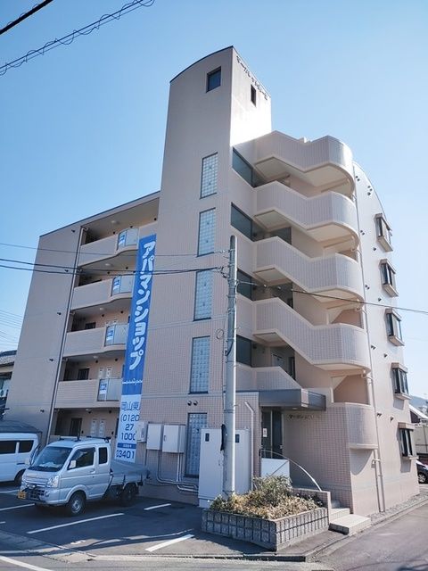 高島駅より徒歩15分 築30年 5階建の賃貸物件