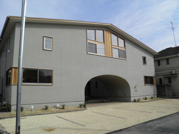 東山岡電ミュージアム駅より徒歩6分 築6年10ヶ月 2階建の賃貸物件